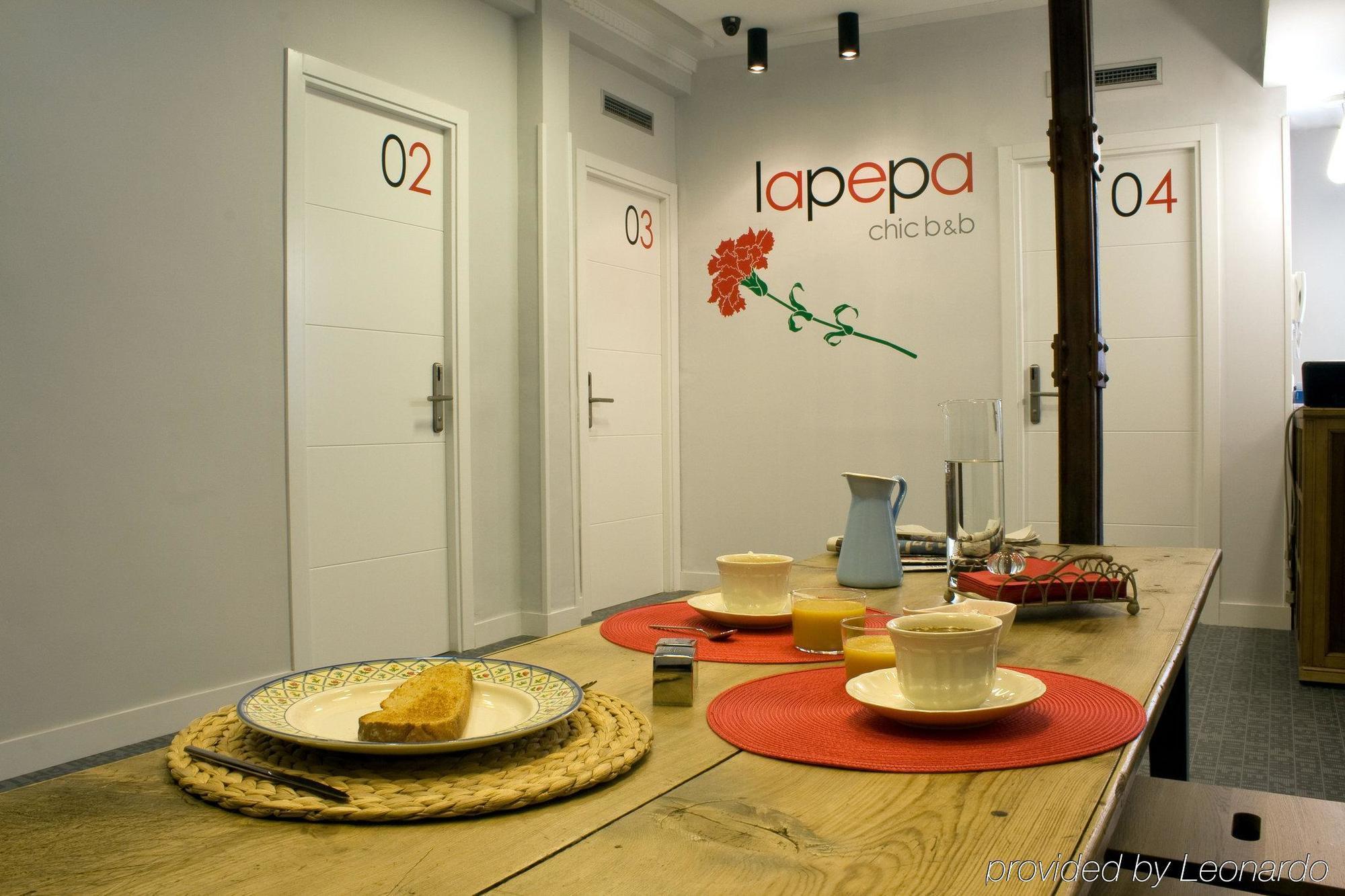 Aparthotel Numa Madrid Script Restaurant photo